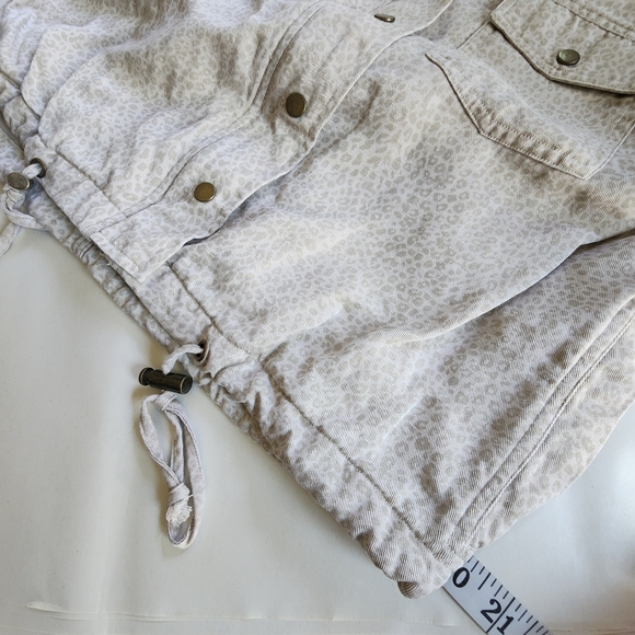 Rails Collins Linen Blend Utility Jacket White Mini Cheetah Print Size Small - Picture 13 of 16